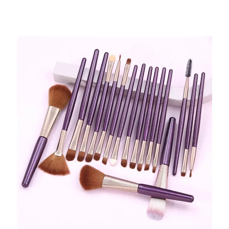 18pcs Makeup Brushes Set - All Fresh Finds